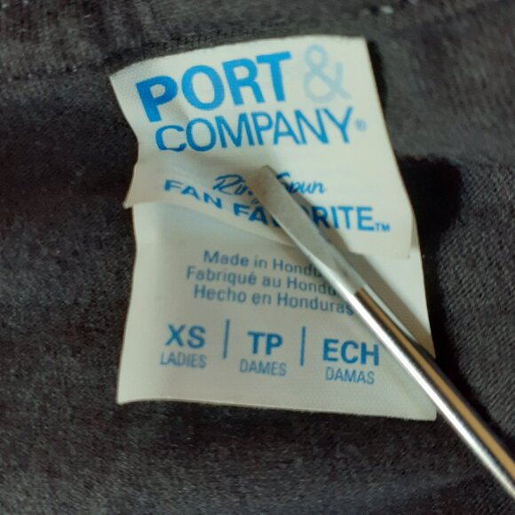 I'm Still a Trump Girl - I Make No Apologies - New Women's XS Black T-Shirt - Picture 3 of 4